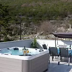 Villa Stars Hill With Heating Pool And Jacuzzi - Makarska