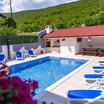 Stars Hill With Heating Pool And Jacuzzi - Makarska Villa *