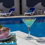 Stars Hill With Heating Pool And Jacuzzi - Makarska