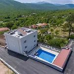 Stars Hill With Heating Pool And Jacuzzi - Makarska Villa Slivno (Split-Dalmatia)