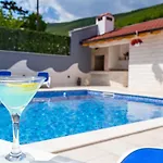 Stars Hill With Heating Pool And Jacuzzi - Makarska *