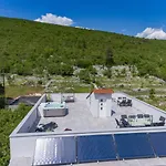 Villa Stars Hill With Heating Pool And Jacuzzi - Makarska Slivno (Split-Dalmatia)