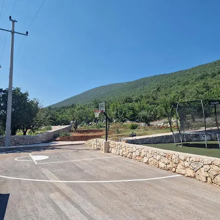 Stars Hill With Heating Pool And Jacuzzi - Makarska